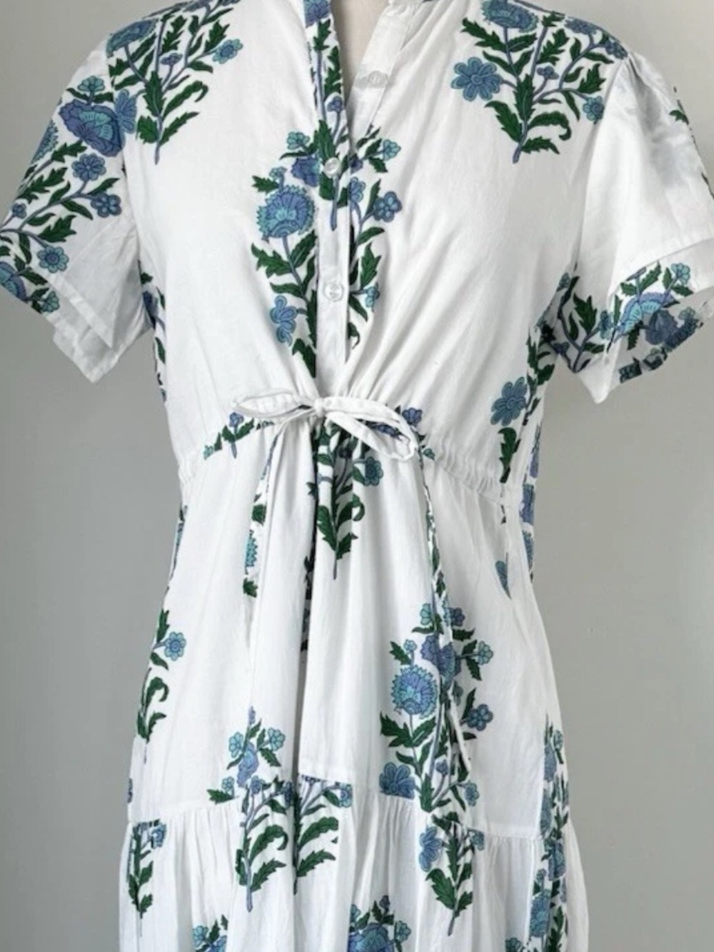 Victoria Dunn Magnolia Flutter Sleeve White Block Print Dress - Picture 2 of 8